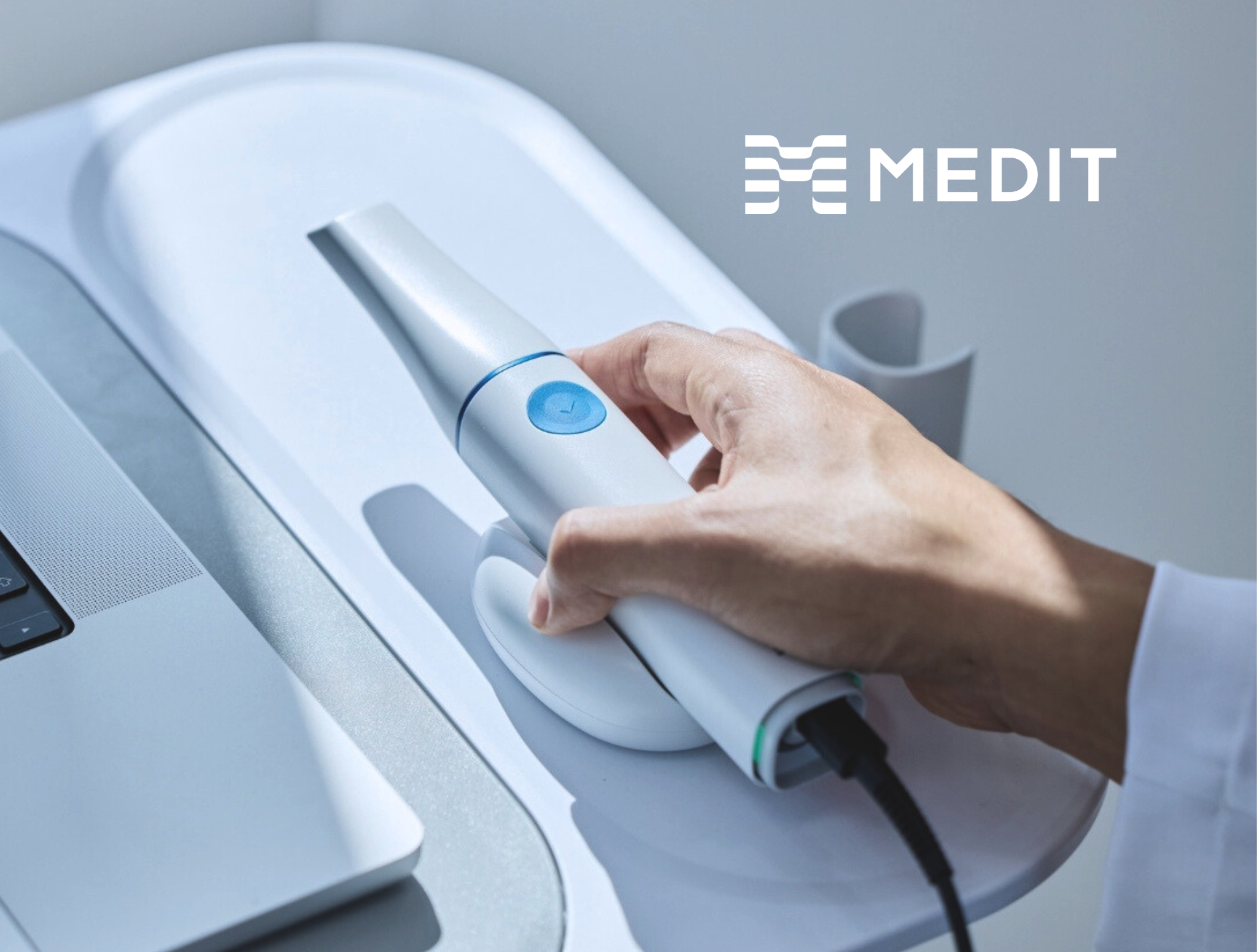 Medit i900c 高品質的數位牙科首選。
